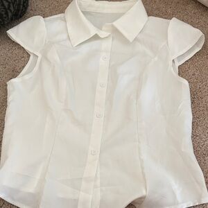 Women’s White Short Sleeve Button-Front Blouse